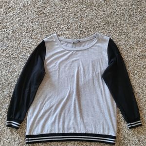 Charlotte Russe Women's XL Long Sleeve Sweater